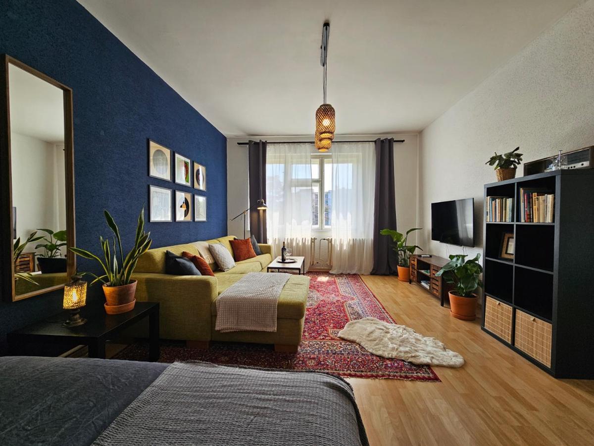 Stone Square Apartment Pozsony Kültér fotó