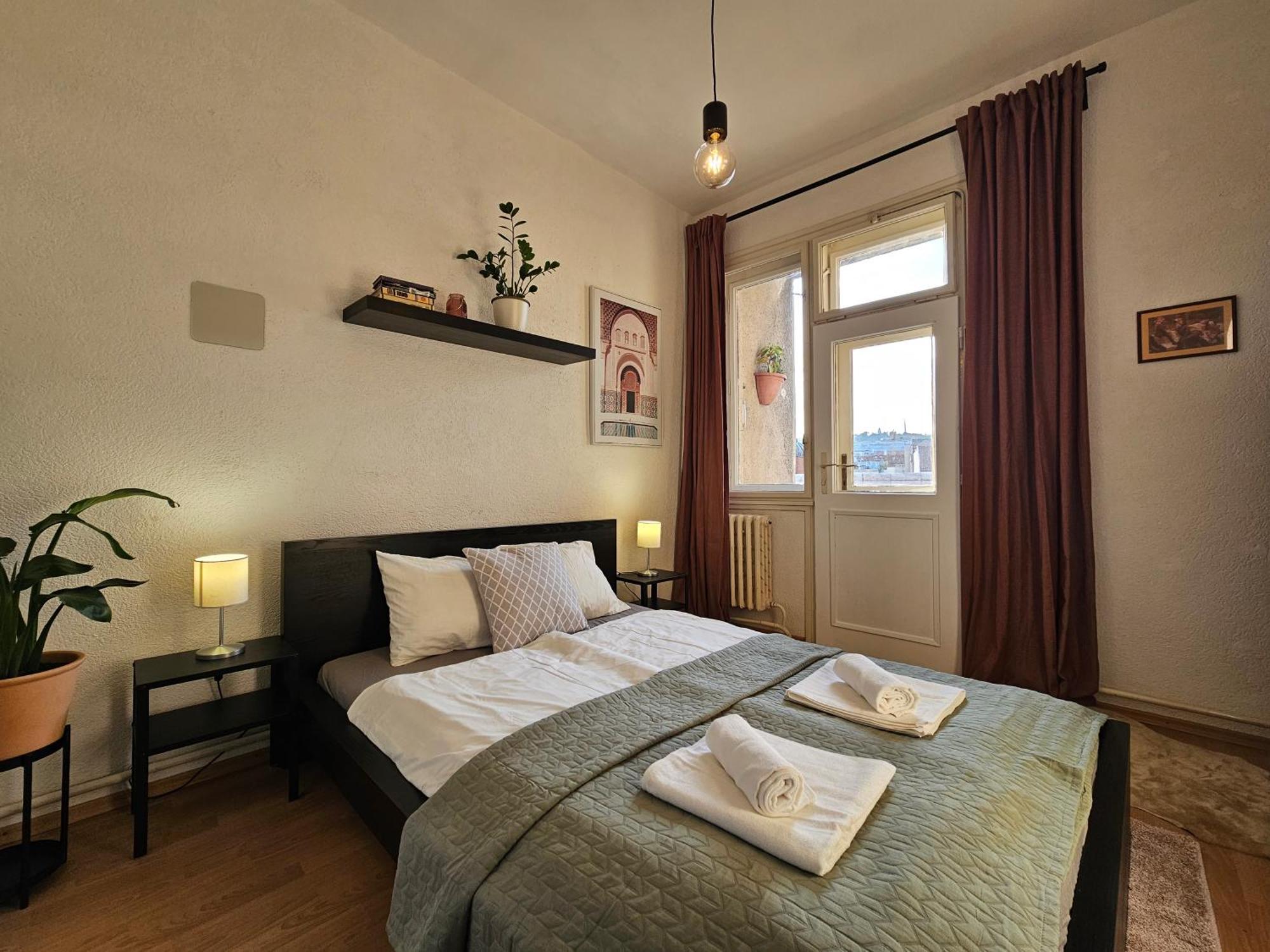Stone Square Apartment Pozsony Kültér fotó